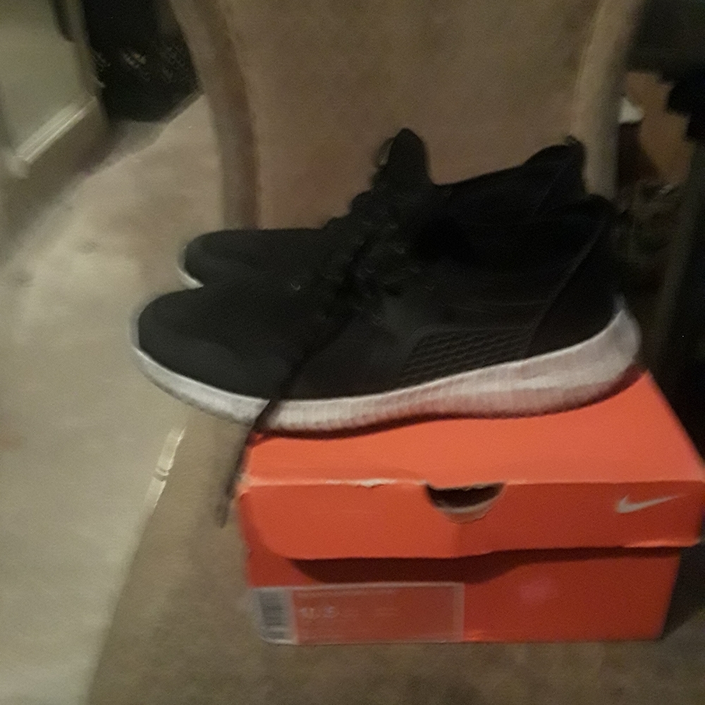 Running shoes